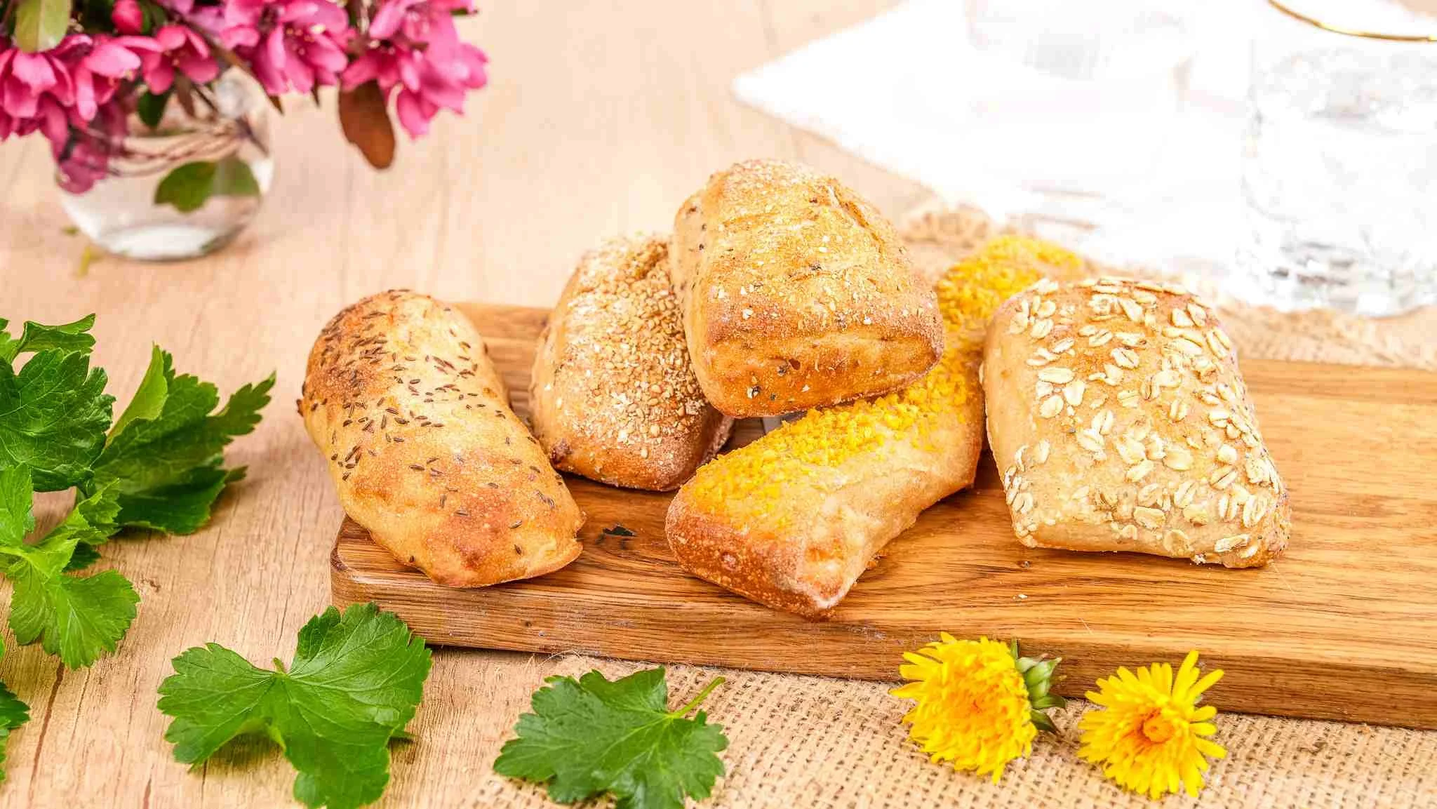 Frische leckere selbstgemachte Semmeln aus dem eigenen Ofen