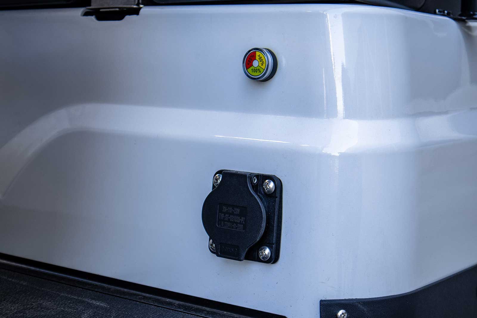 ICON_Commercial_Golf_Cart-C40L-7.jpg