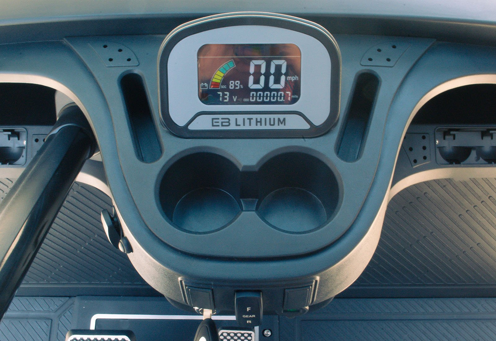 ICON-Golf-Cart-i20U-HD-Gallery-8.jpg