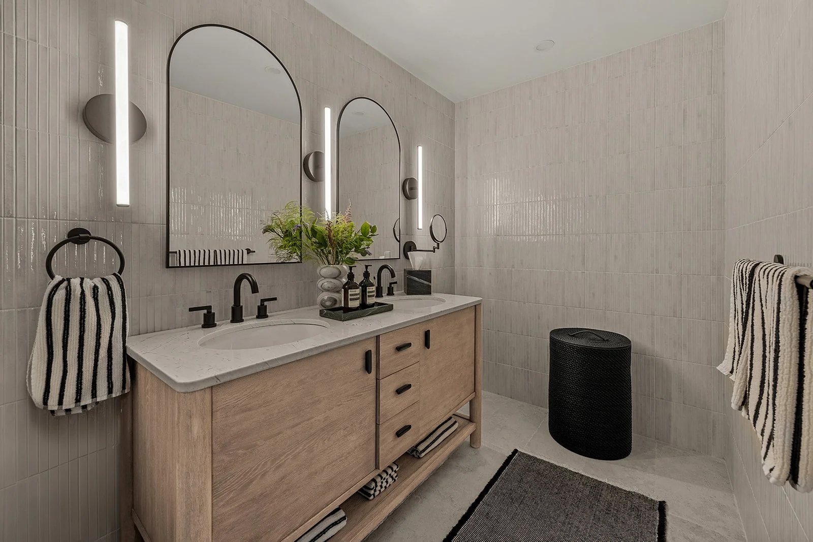 2 Northside Piers_ 15K-1.jpg