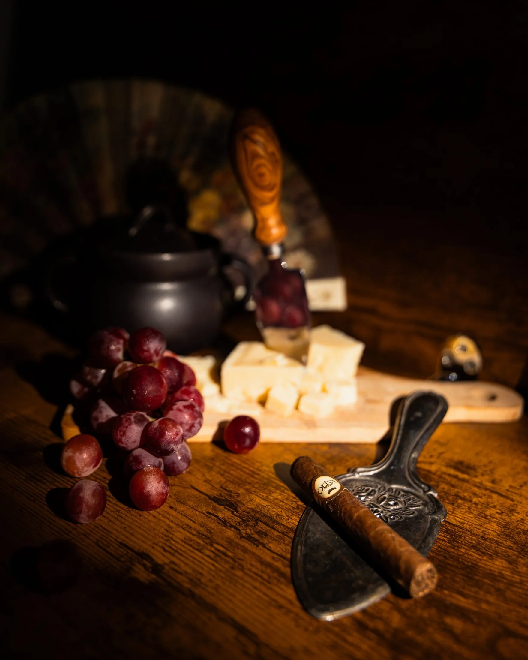 cigar-photography-renaissance-still-life.jpg