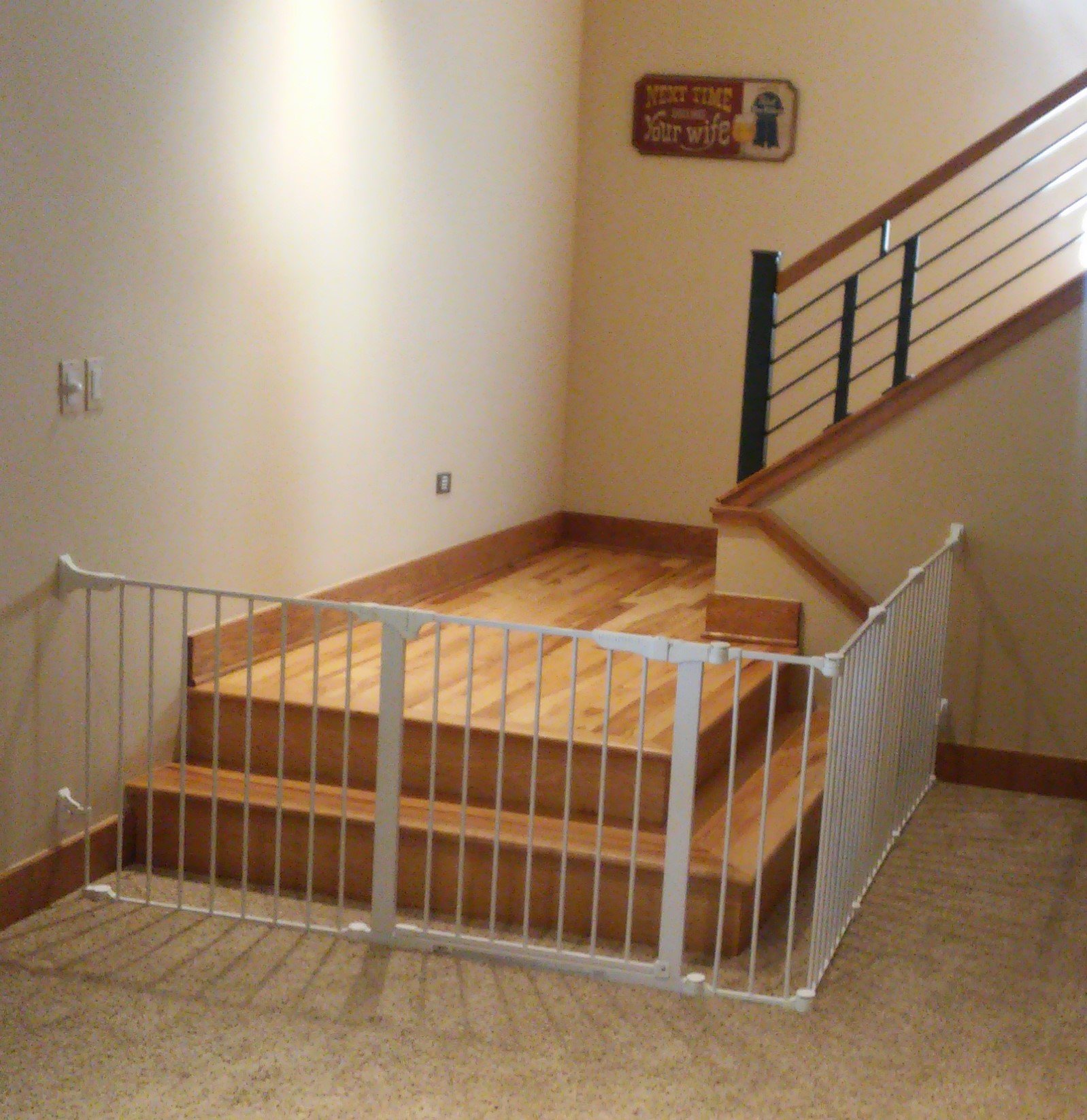 Configure White 90 at bottom of stairs.jpg