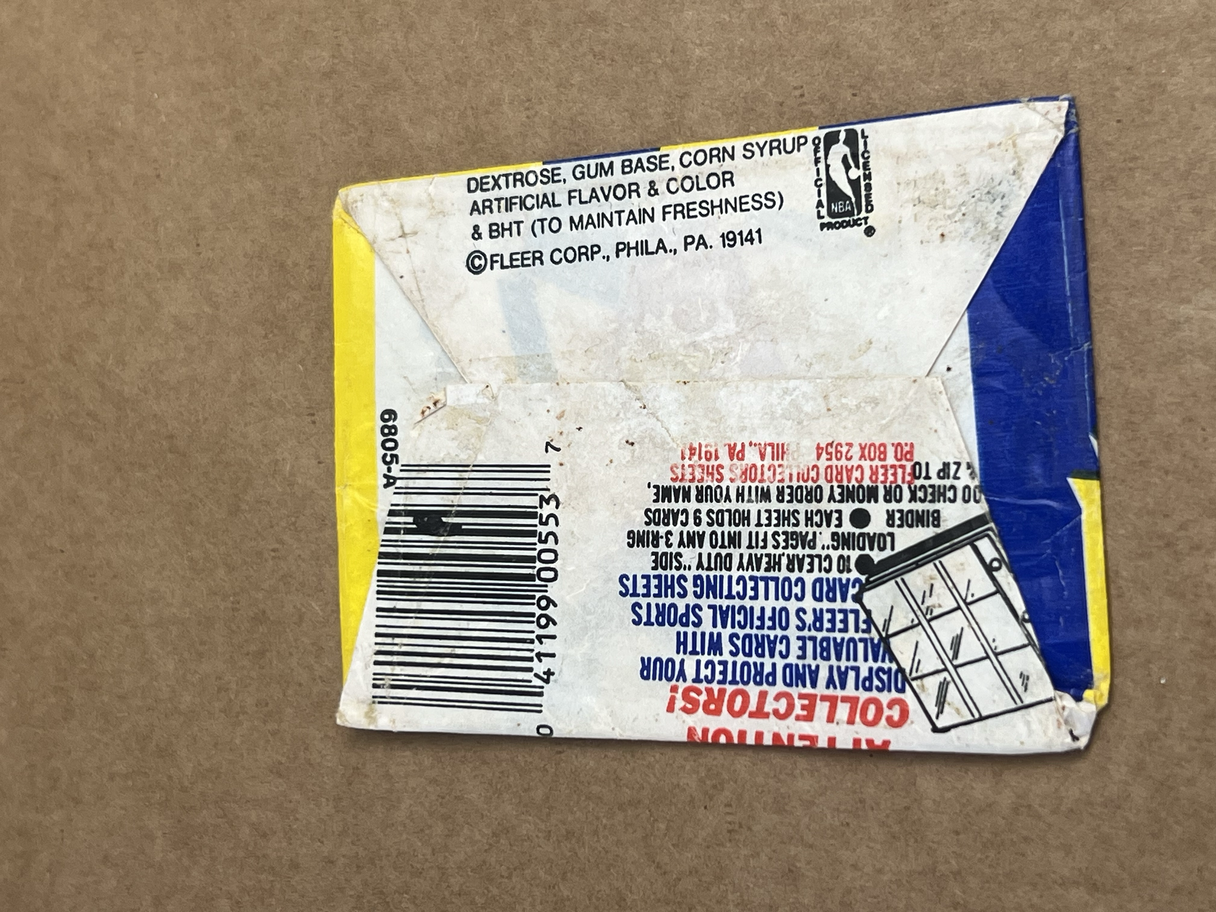 Basketball trading card package 1988 fleer Back.png