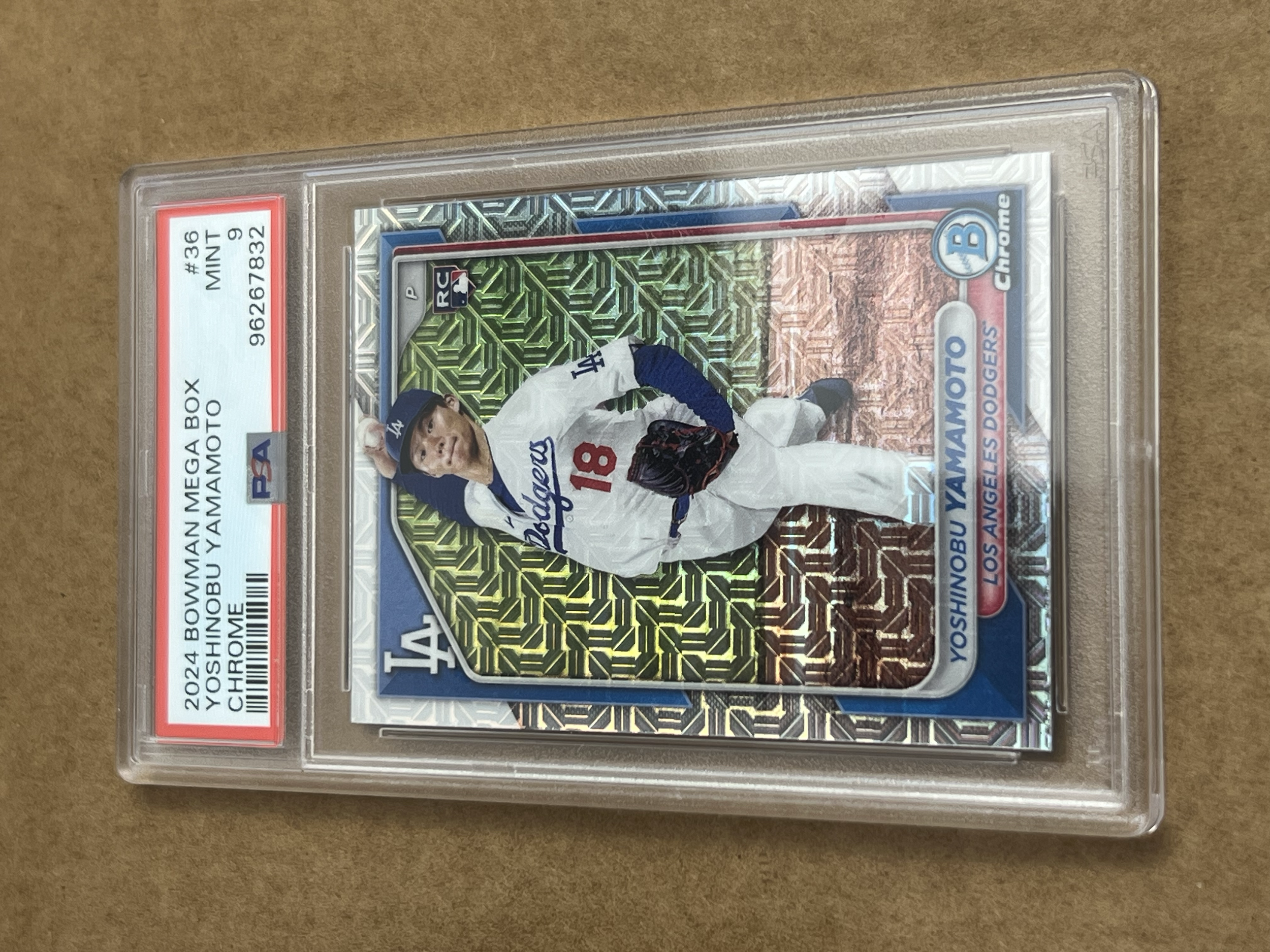 Yoshinobu Yamamoto Bowman Chrome 2024 Front.png