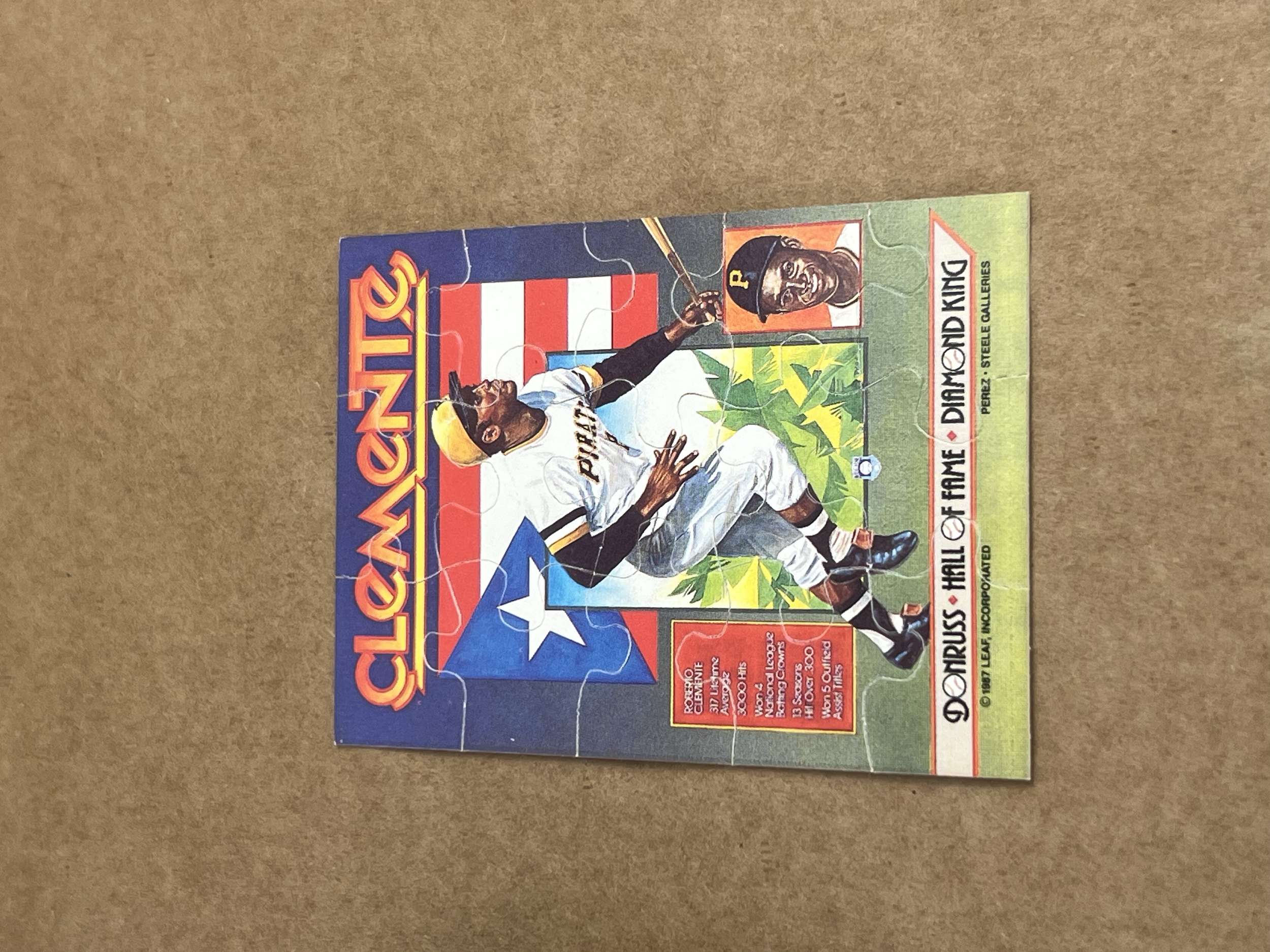 Roberto Clemente Donruss:Leaf HOF Diamond King Puzzle Card 1987 Front.png