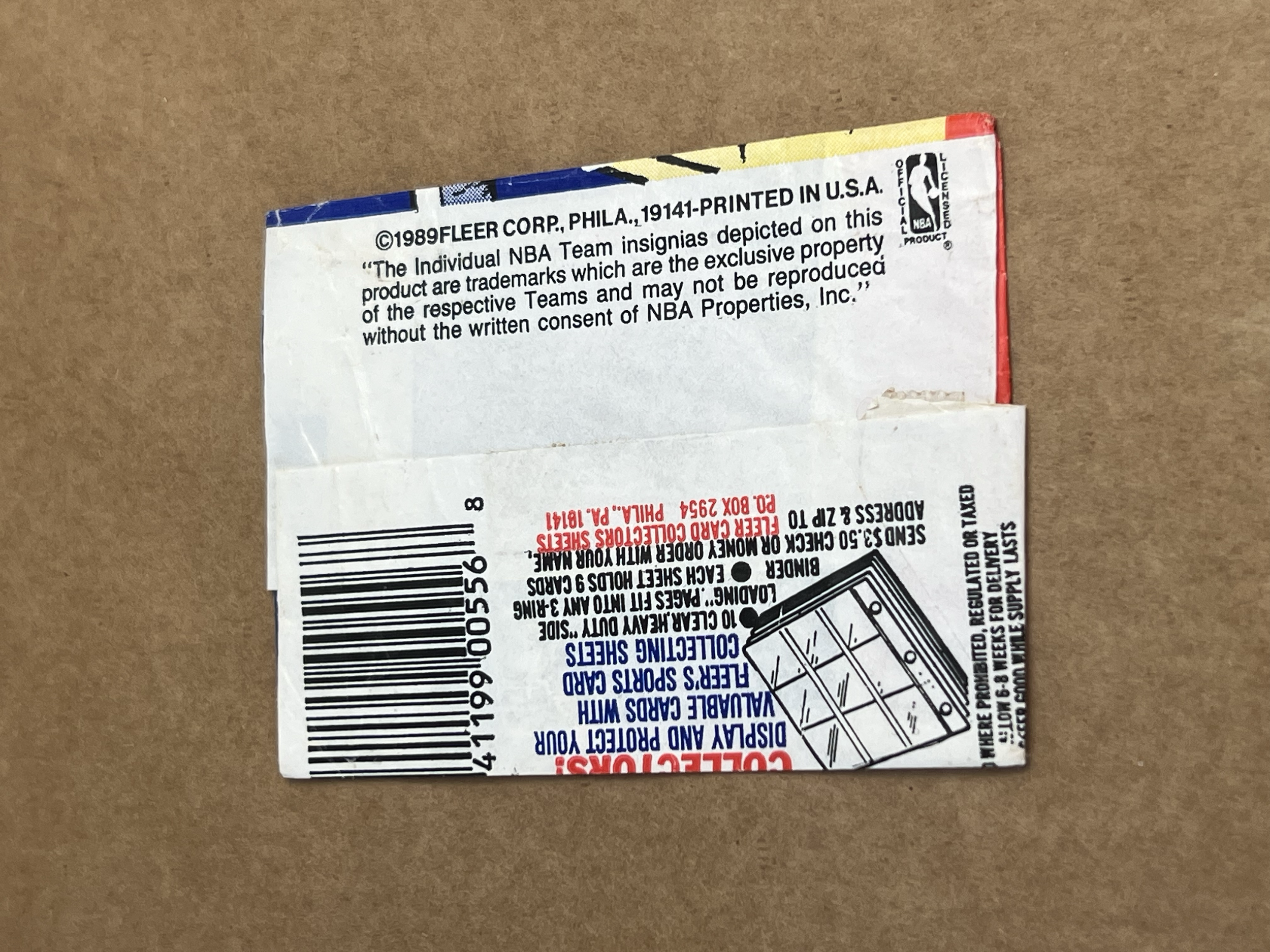 Basketball trading card package 1989 fleer Back.png