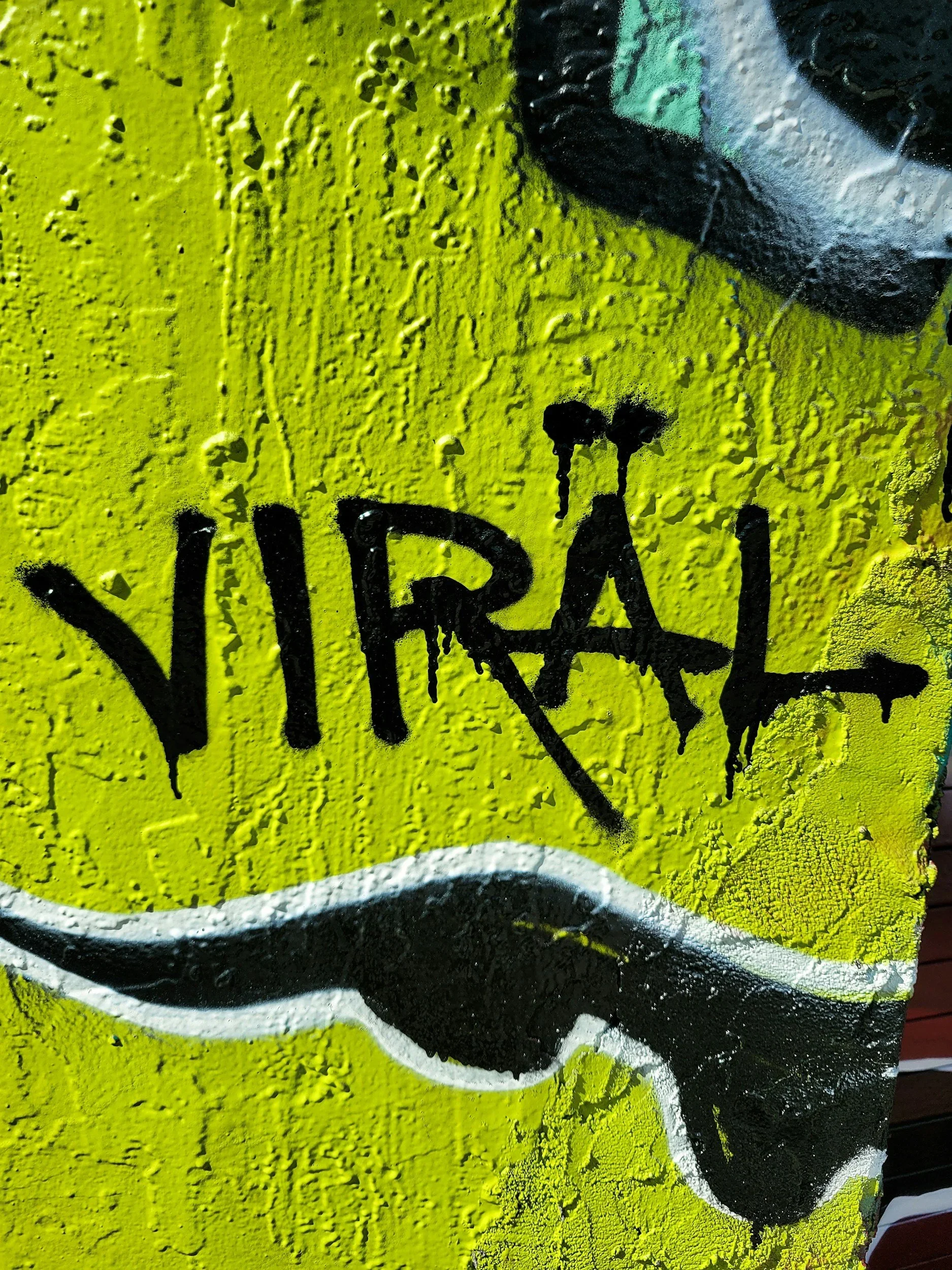 The Ultimate Guide to Finding Viral &amp; Trending Topics           in 2025