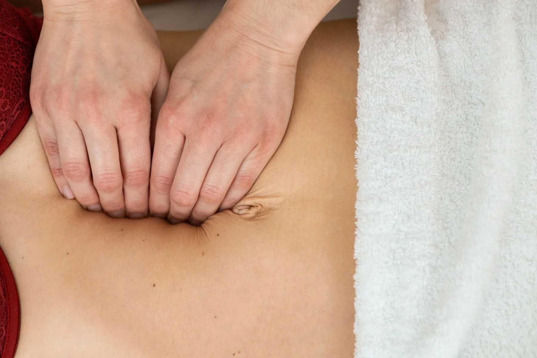 The effect of visceral manipulation on diastasis recti abdominis (DRA)
