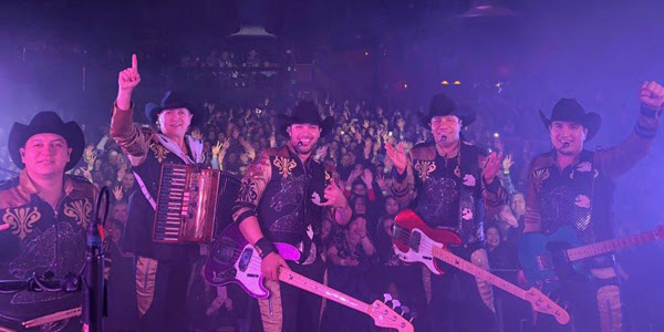 Bronco cerró el primer bloque de su gira 2018 por Estados Unidos con la euforia desbocada de sus fans