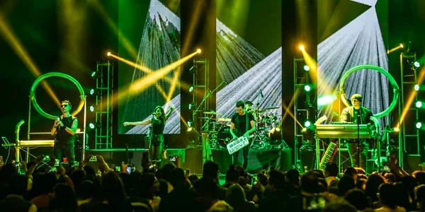 Moenia puso a bailar a Guanajuato con su electropop y este miércoles estará en el Foro Total Play