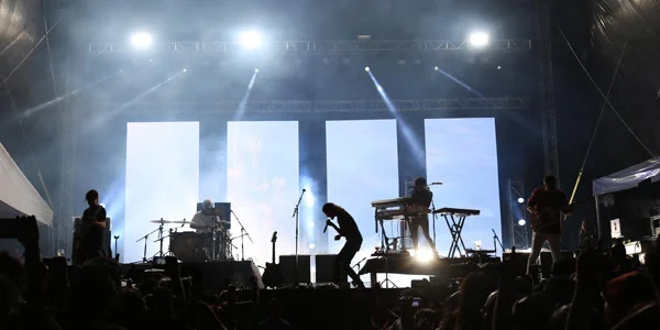 DLD enloqueció a sus fans de Hidalgo con su poderoso rock 