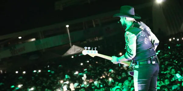 Bronco tuvo una participación estelar en el festival #ElMacroJoya2018 en Monterrey y retomó su gira por Estados Unidos