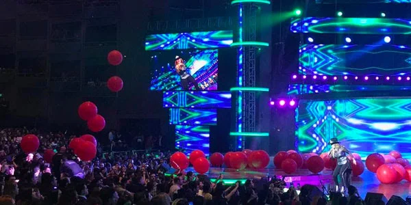 Alicia Villarreal engalanó el aniversario 19 de Los Premios de la Radio, en Jalisco