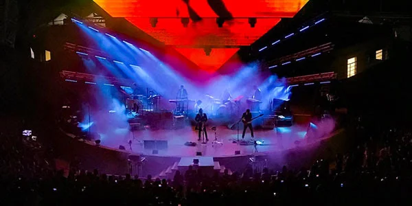 Zoé impactó al Auditorio Guelaguetza en Oaxaca con su gira Aztlán; este viernes vuelve al Palacio de los Deportes