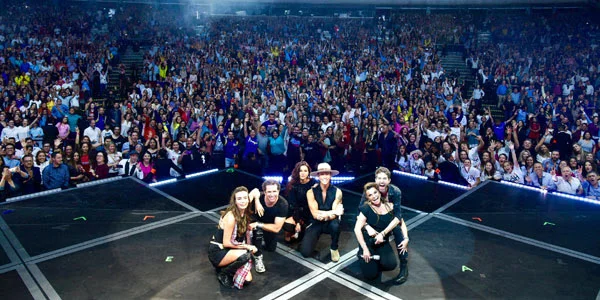 Timbiriche dio sus conciertos 22 y 23 en el Auditorio Nacional con el Tour Juntos; ambos fueron Sold Out 