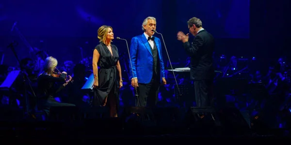 María José fue la invitada especial de Andrea Bocelli en su concierto en Monterrey