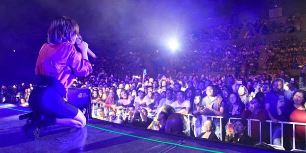 Paty Cantú llevó su #DeluxeLive a Morelia y se prepara para su show en el Auditorio Nacional este viernes