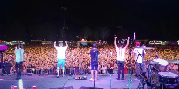 DLD cimbró Mexicali con su rock