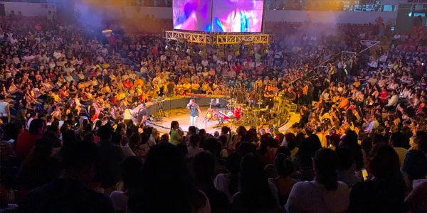 Chucho Rivas dio un gran concierto en el Palenque de Tabasco