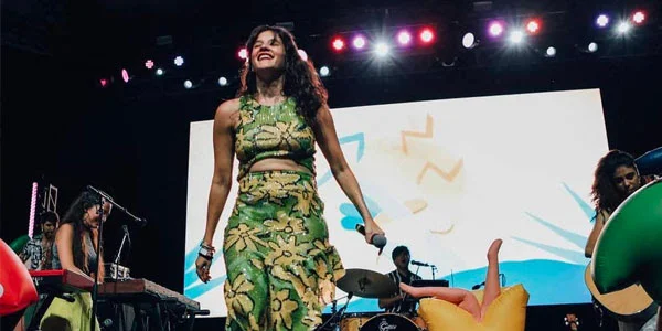 Ximena Sariñana llevó su gira #DBLN a la Latin Alternative Music Conference, en Nueva York