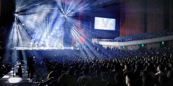 Ana Torroja encendió el Auditorio Nacional con su Tour Volver, Aleks Syntek y Miguel Bosé fueron los invitados de lujo
