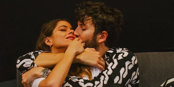 Sebastián Yatra y Tini Stoessel debutaron en el Top 5 de iTunes con el tema “Oye”; el video rebasa los 11 millones de views en YouTube