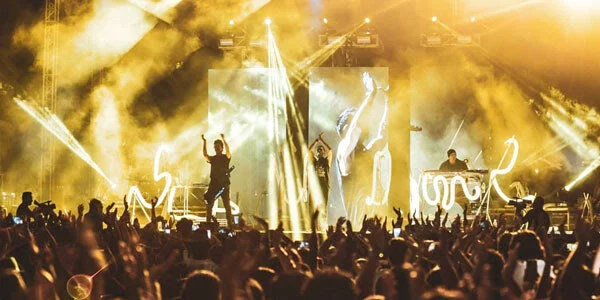 Moenia ofreció un concierto ante miles de asistentes en Campeche