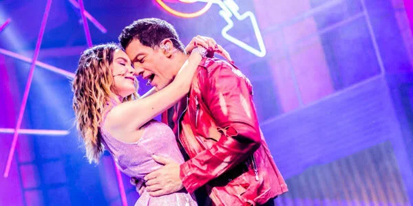 Yahir estrena la obra de teatro Hoy No Me Puedo Levantar con funciones agotadas