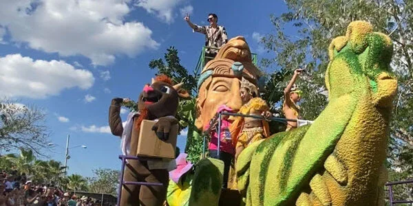 Yahir cierra con broche de oro el Carnaval de Mérida ante más de 170 mil personas