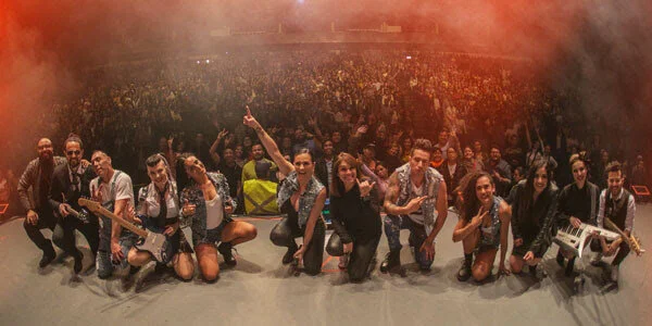 María José enloquece a sus fans en Puebla, Michoacán y Jalisco