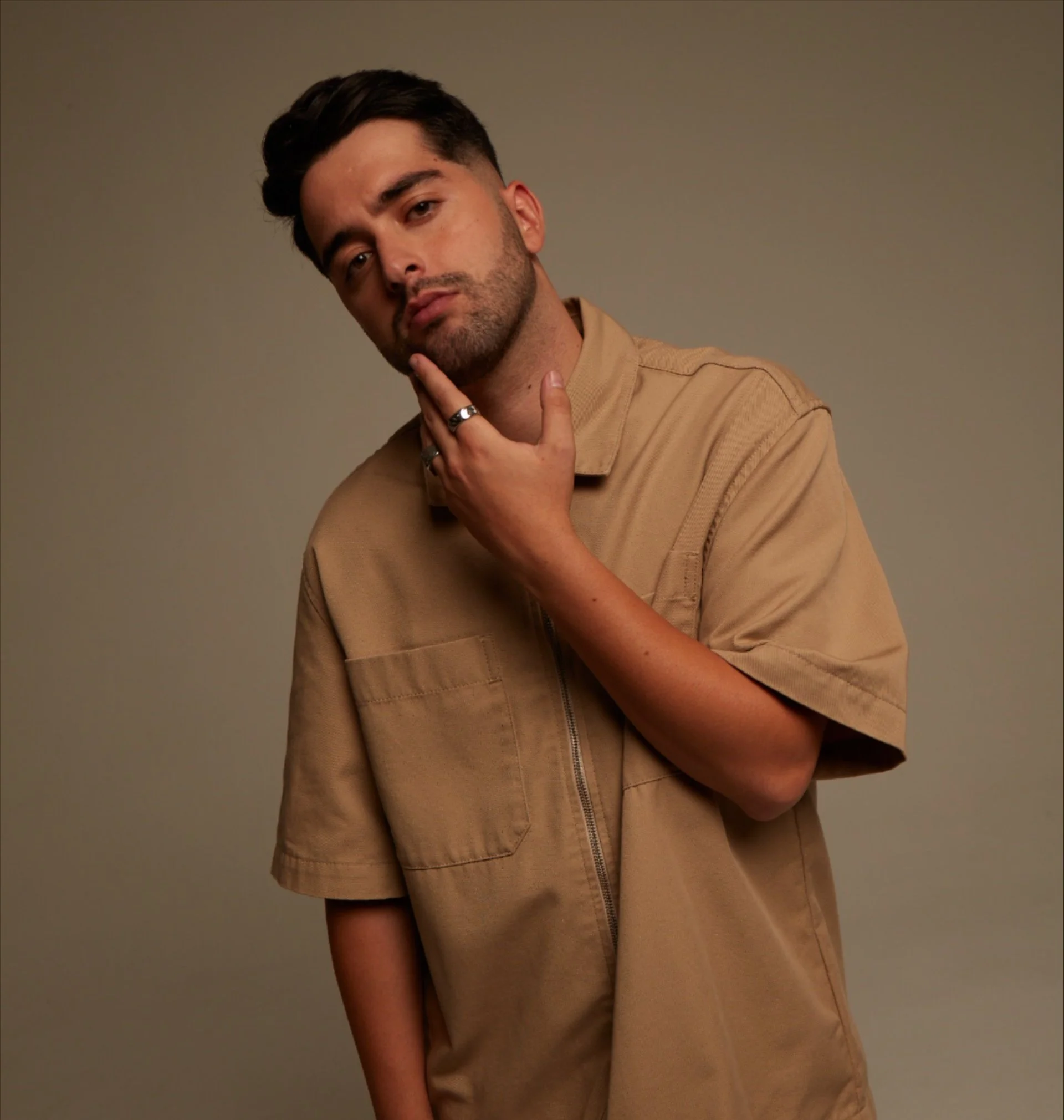 CHEMA RIVAS CIERRA EL AÑO CON SU NUEVO SINGLE “MI OTRA MITAD”