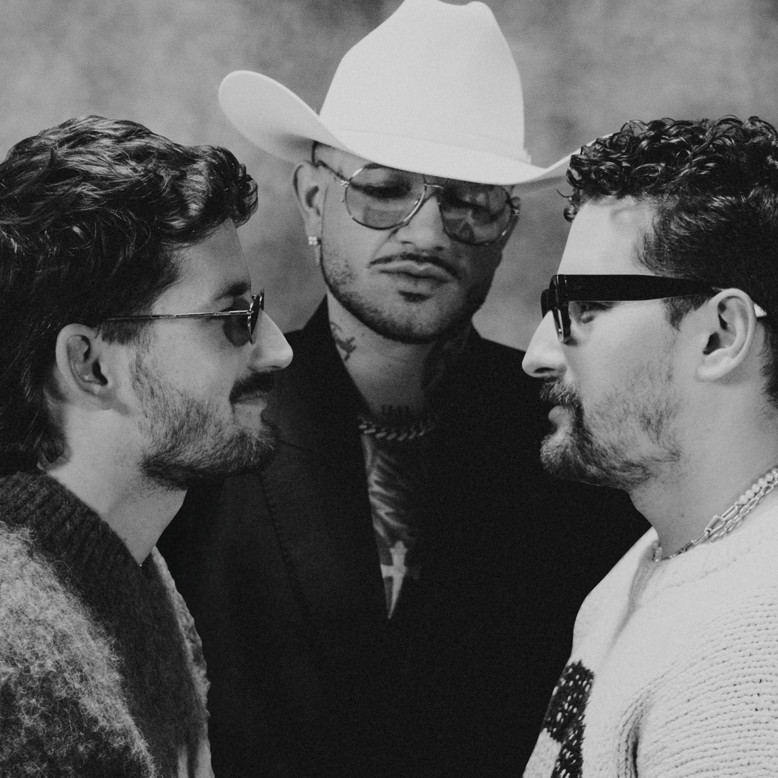 MAU Y RICKY SUMAN "TE QUIERO" JUNTO A KAPO