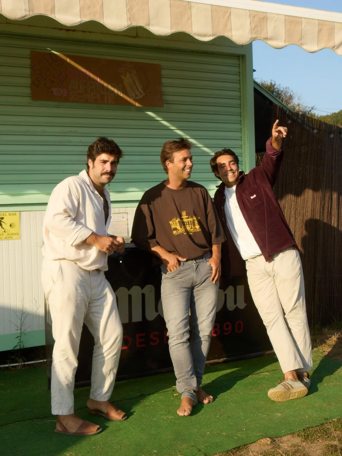 @hermanosmartinezoficial arrancan este 2026 por todo lo alto confirmando dos nuevos shows que no te puedes perder:
 
📍3 Abril - Mar de J&aacute;vea
📍4 y 5 Septiembre - Vive Latino 

&iexcl;Las entradas ya est&aacute;n a la venta!🙌🏽