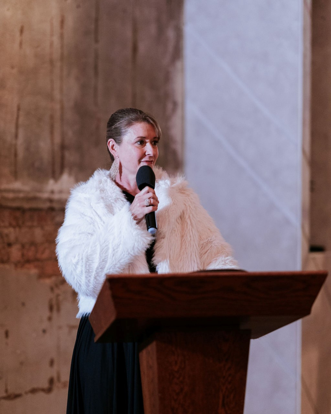 Melissa Price Celebrant - Professional Wedding Celebrant & MC in Brisbane at Wedding