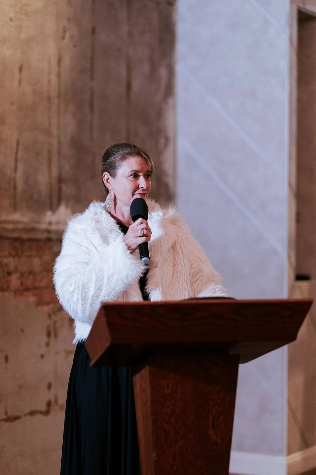 Why Should I Hire A Professional Wedding MC for My Wedding?
