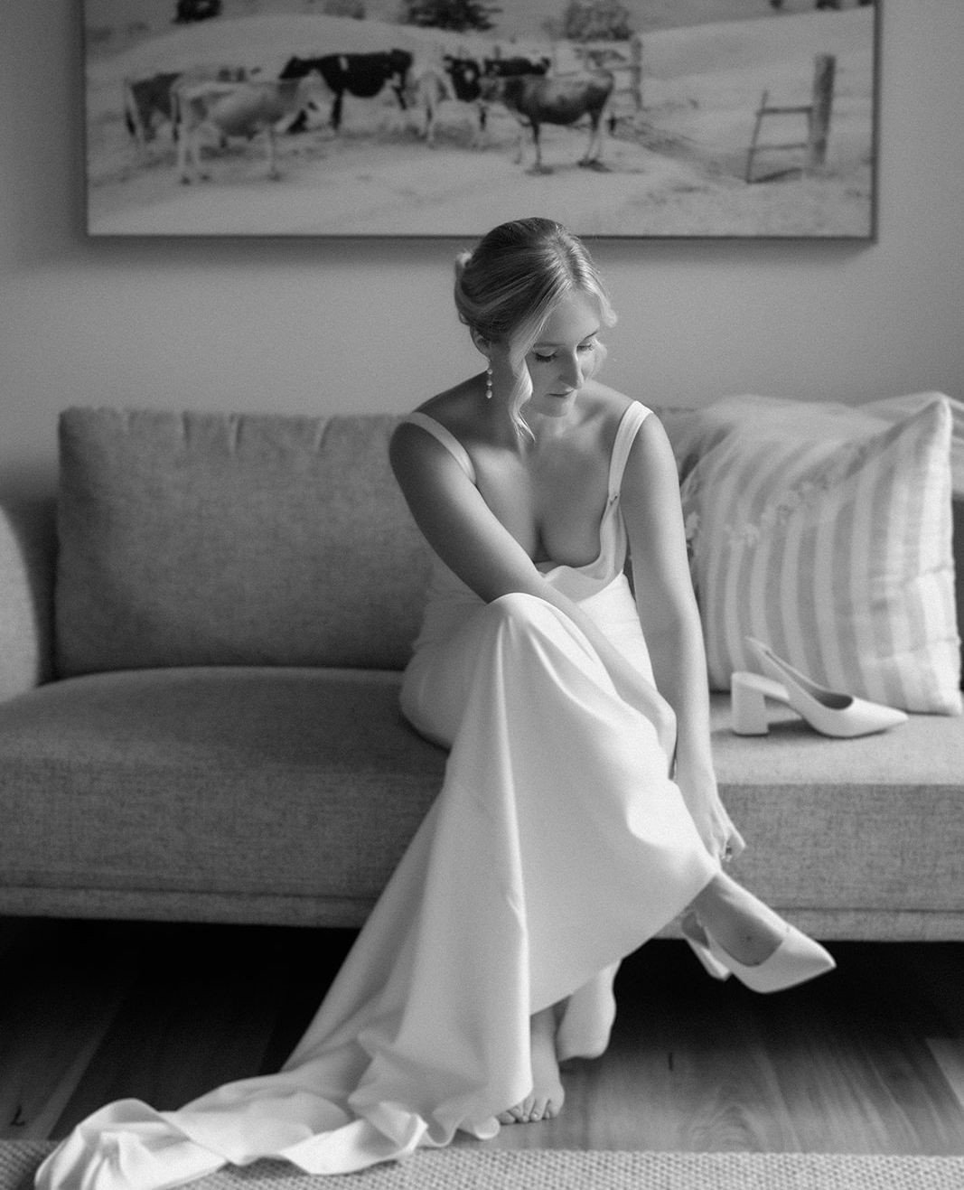 ⁠Our private suites at are more than just a getting-ready space - it&rsquo;s where laughter begins, champagne flows, and the nerves melt away. ⁠
With a stunning, scenic outlook and natural light pouring in, it&rsquo;s the perfect setting for those sl