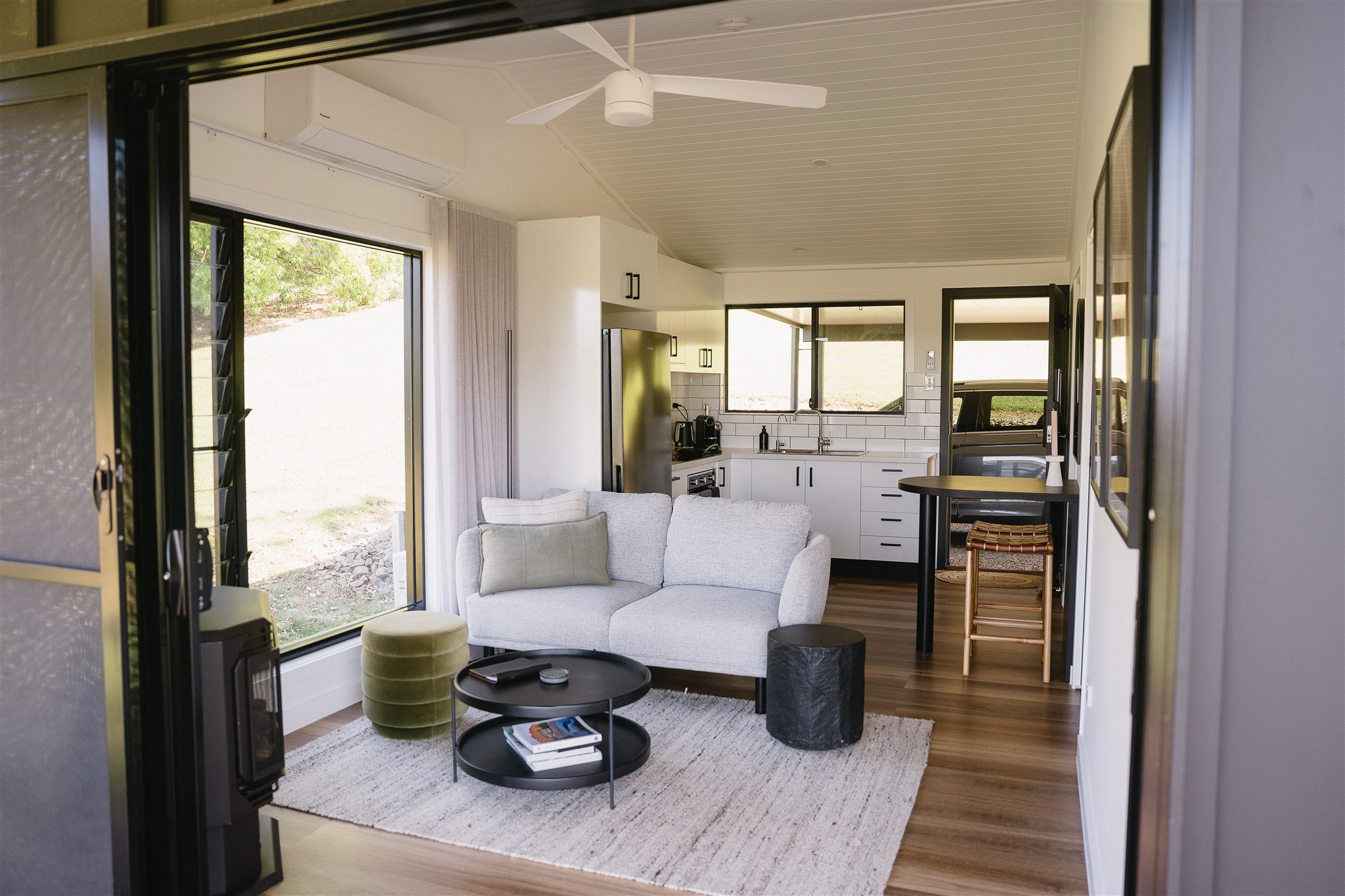 cabin1.jpg