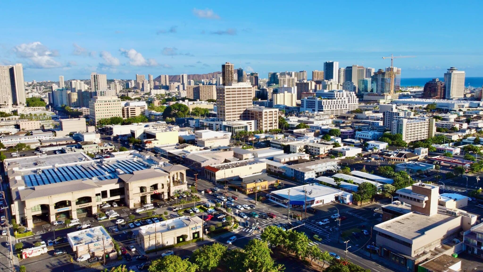 Can I Live in Hawaii With $3,000 a Month? (A Kinau St Example)