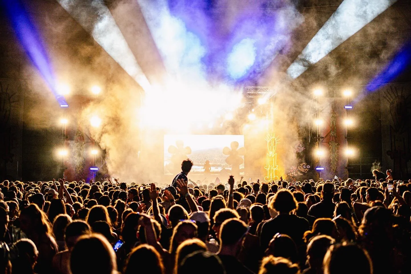 It&rsquo;s @horsegirlmusic&rsquo;s world. We just built it. 

Thanks to our suppliers @stageset @jpjaudio @the_musicbox @gigpiglet @mphaustralia @ei_productions @woohah.group @backlineaustralia @bumpproductions