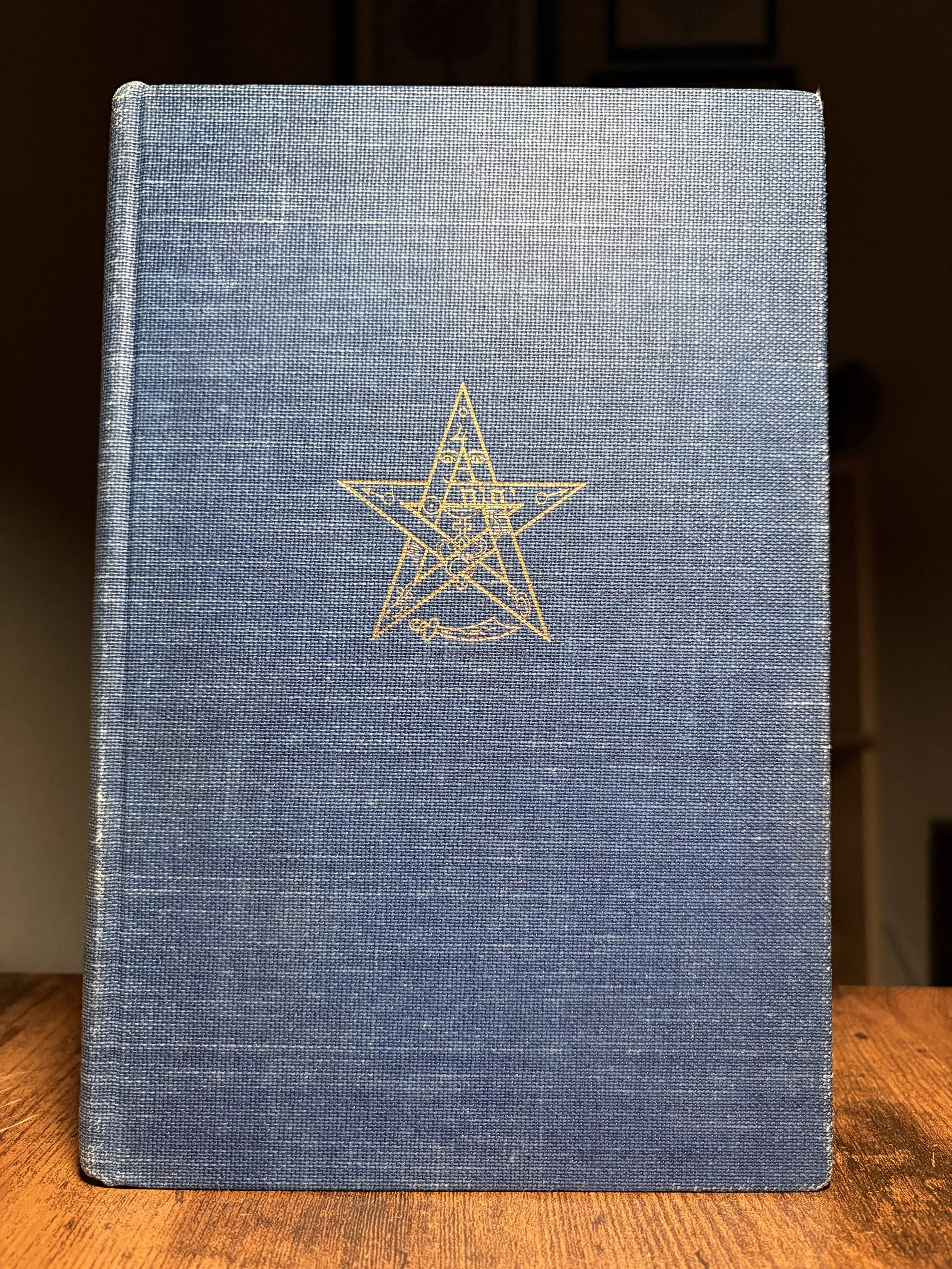 Nedoure - Priestess of the Magi By Dr. J.T. Betiero