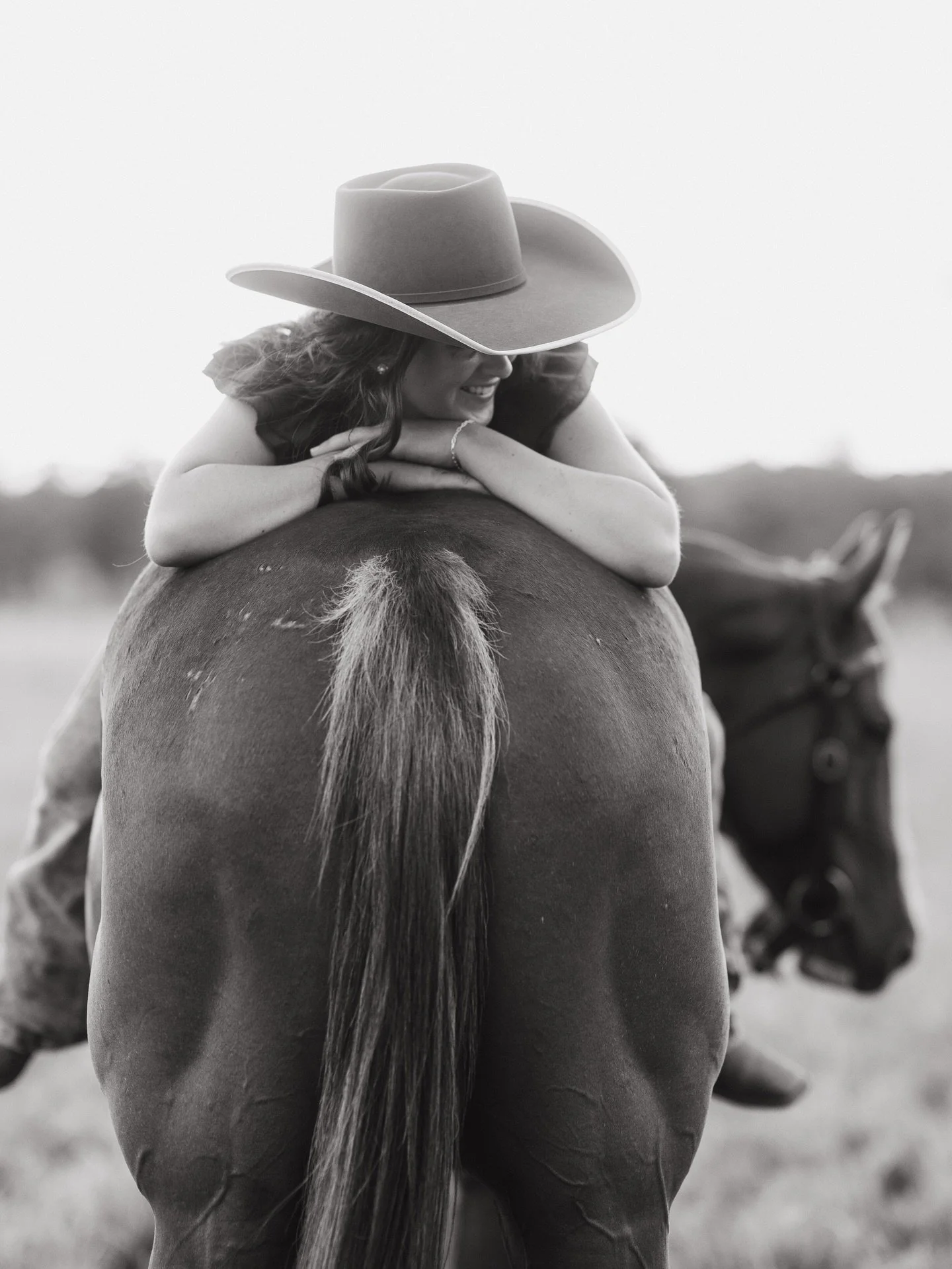 This light in this session was just 😍👌🏻 thank you Bronty and fam for having me capture these special moments 💓

I&rsquo;ll forever love cowgirls.