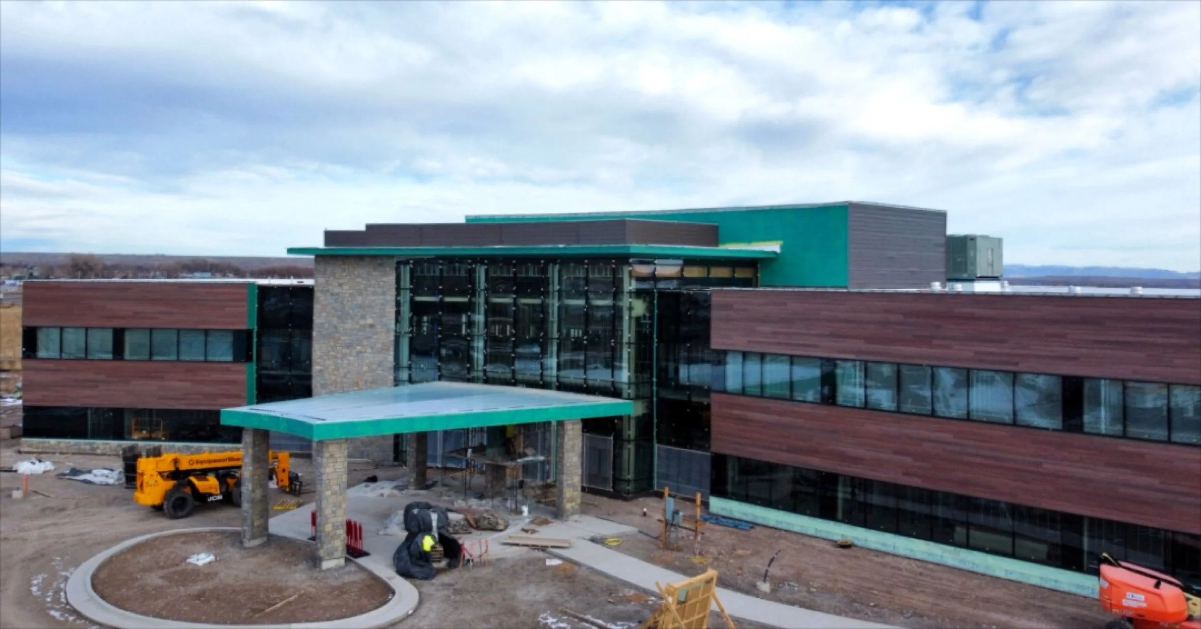 Every day in every kind of weather, so many people are out here working hard to bring this hospital to life. The progress shows, and the building is looking more incredible each week! We are grateful for the skill and dedication of every crew member.