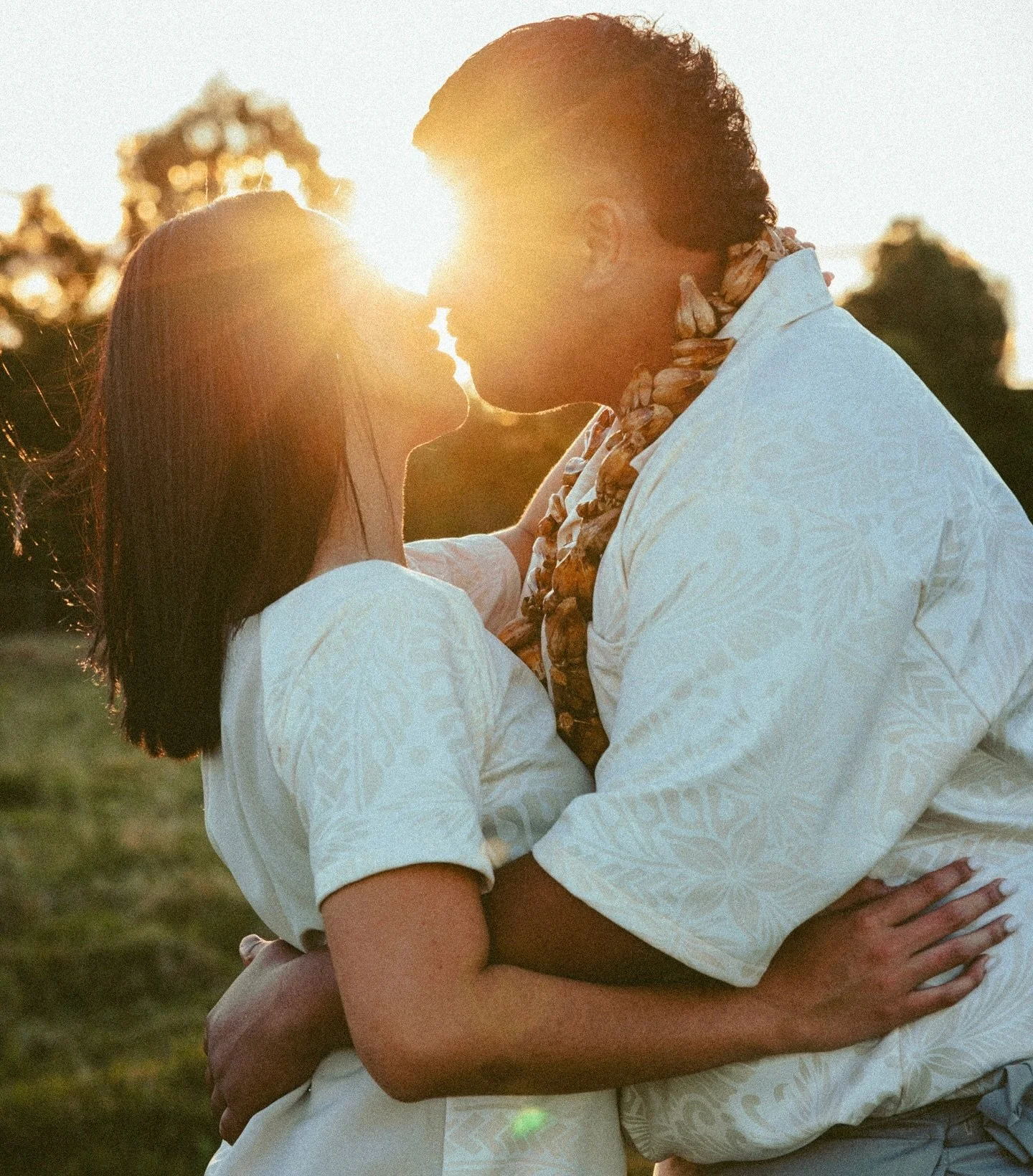 Have been inactive, but I&rsquo;m back and you can expect to see a lot more from me 🤝🏽 
.
. 
.
#engaged #proposal
#weddingvideographer #weddingphotographer #brisbane #goldcoast #sunshinecoast #queensland #couple