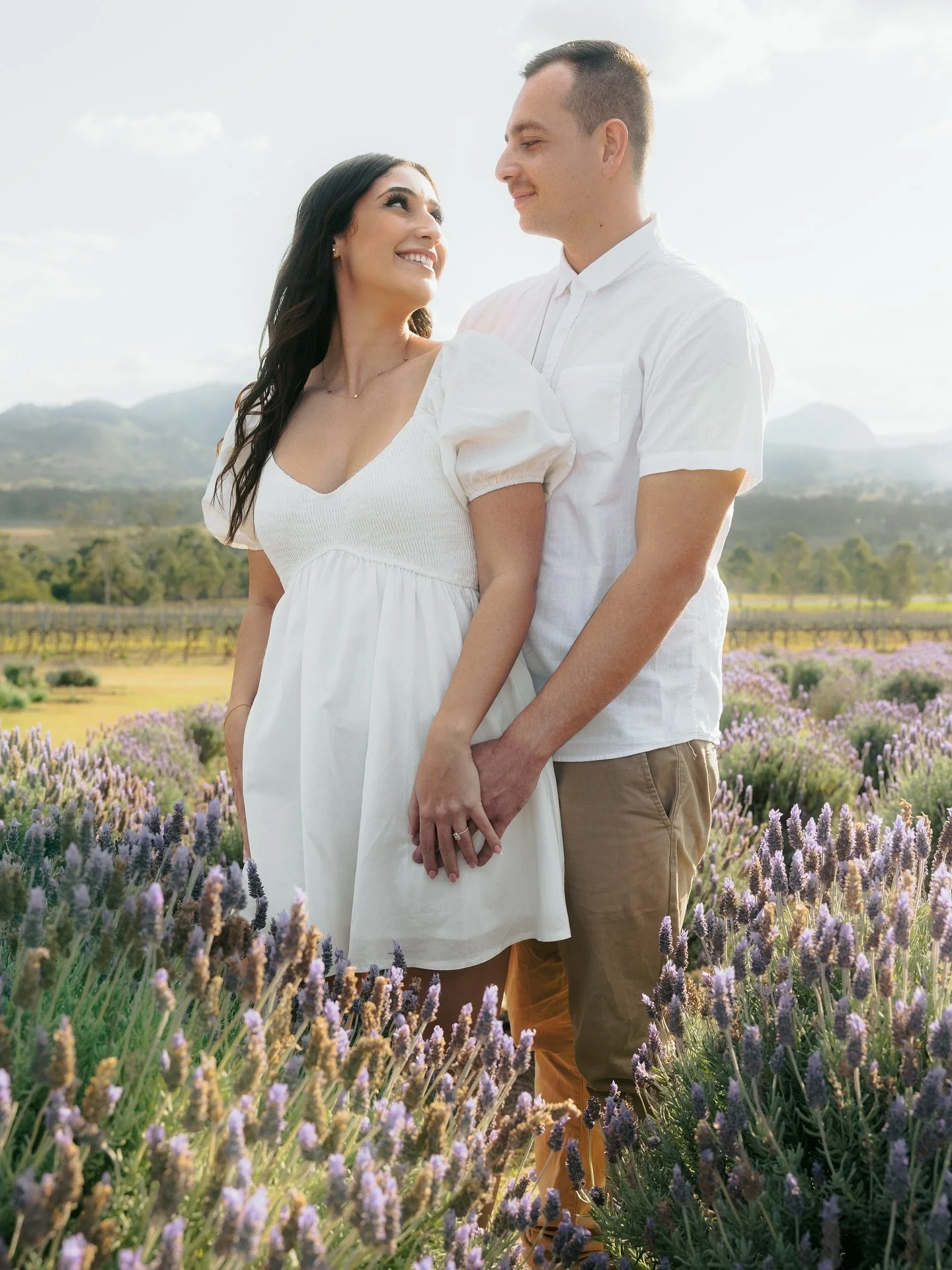 Among the lavender fields &hellip; 💍
.
.
.

#engaged #engagementphotos #lavenderfields #weddingphotographer #brisbaneweddingphotographer
#brisbanewedding #australianbride