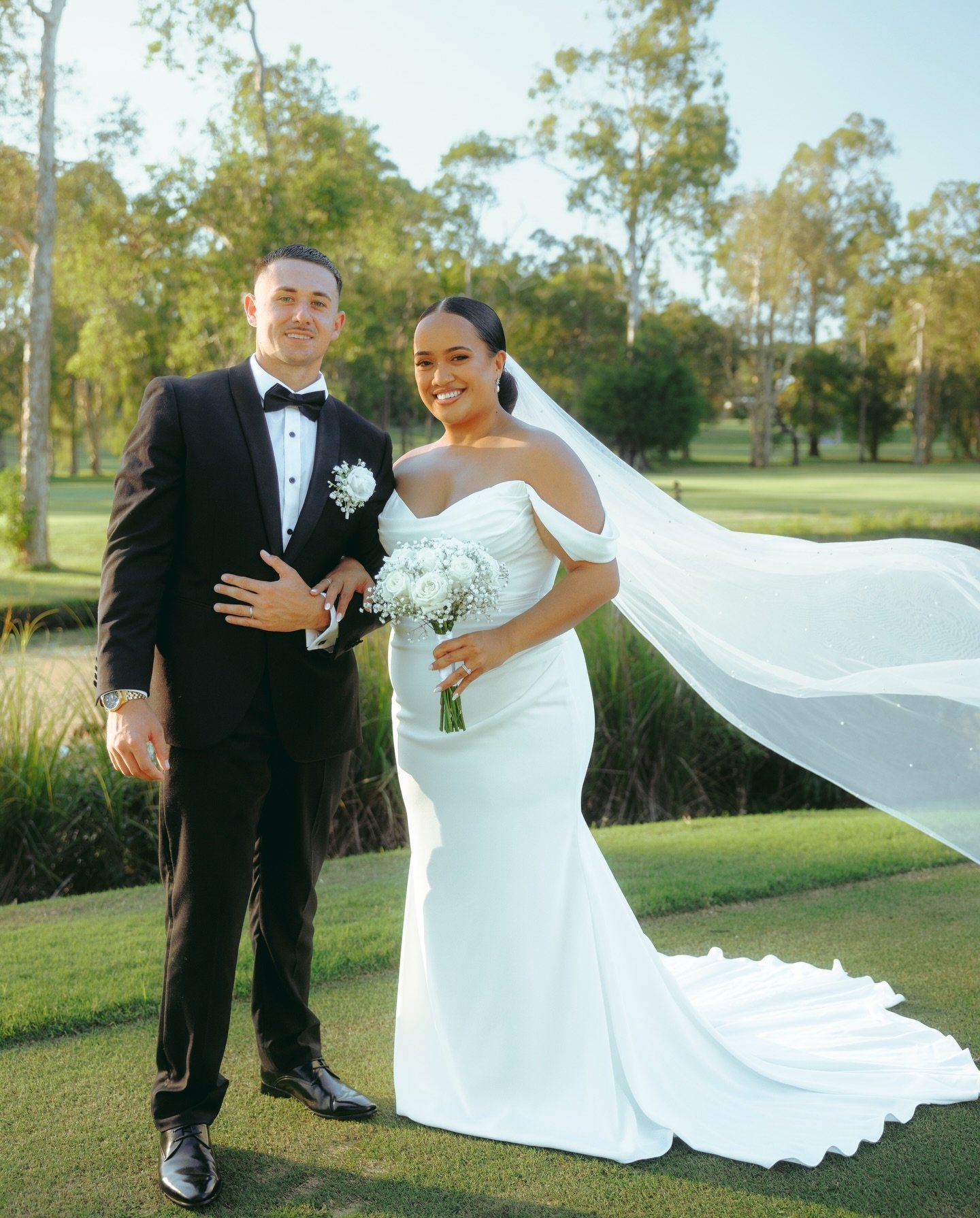 Where emotion meets light ✨ 
.
.
.
#GoldCoastWeddingPhotographer #GoldCoastVideographer #GoldCoastWeddings #CandidWeddingPhotography #DocumentaryWedding