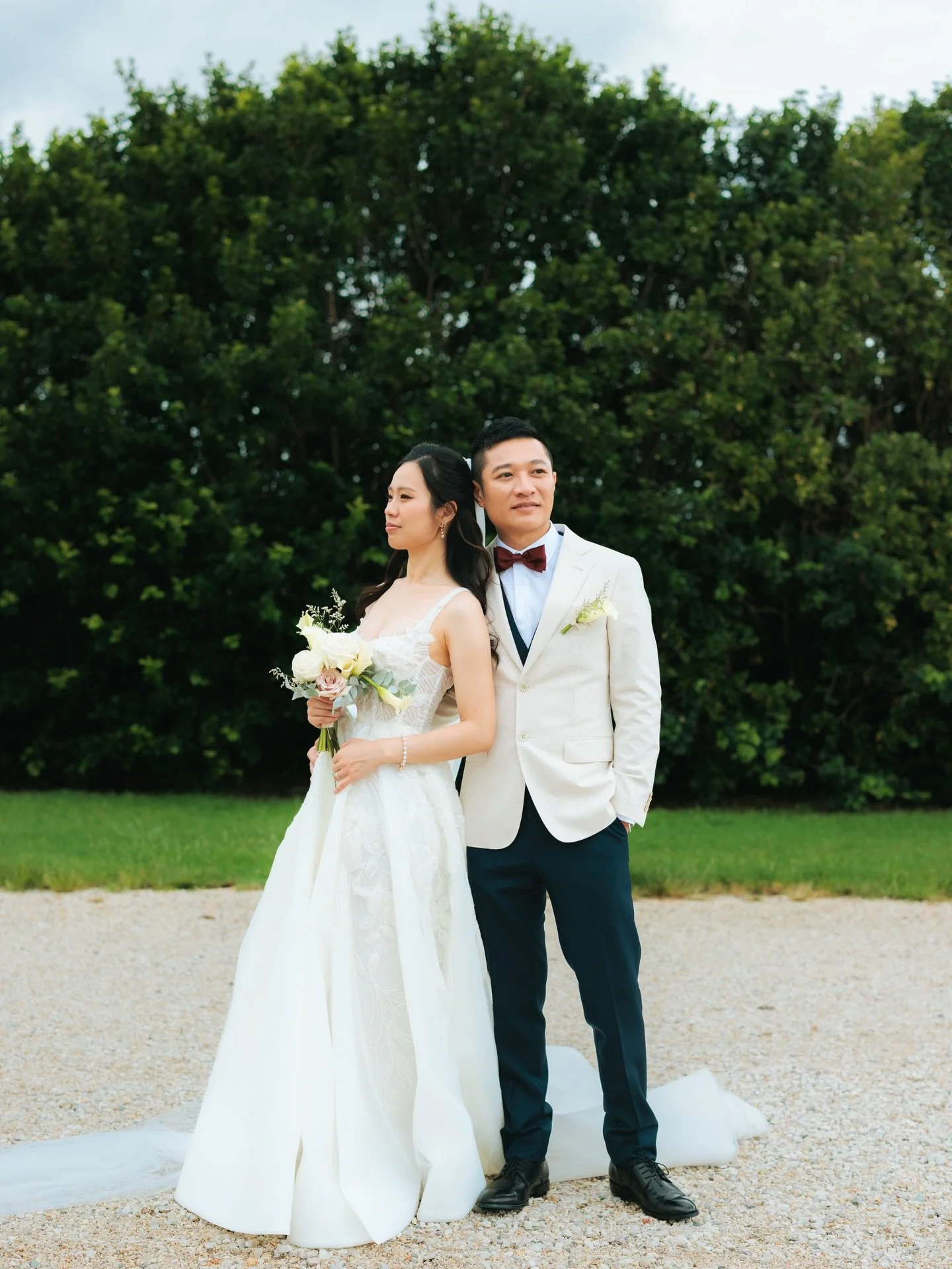 Magical moments with Doreen &amp; Sun @summergroveestate ✨
.
.
.
#goldcoastbride #summergroveestate
#candidweddingphotography #destinationweddingphotographer