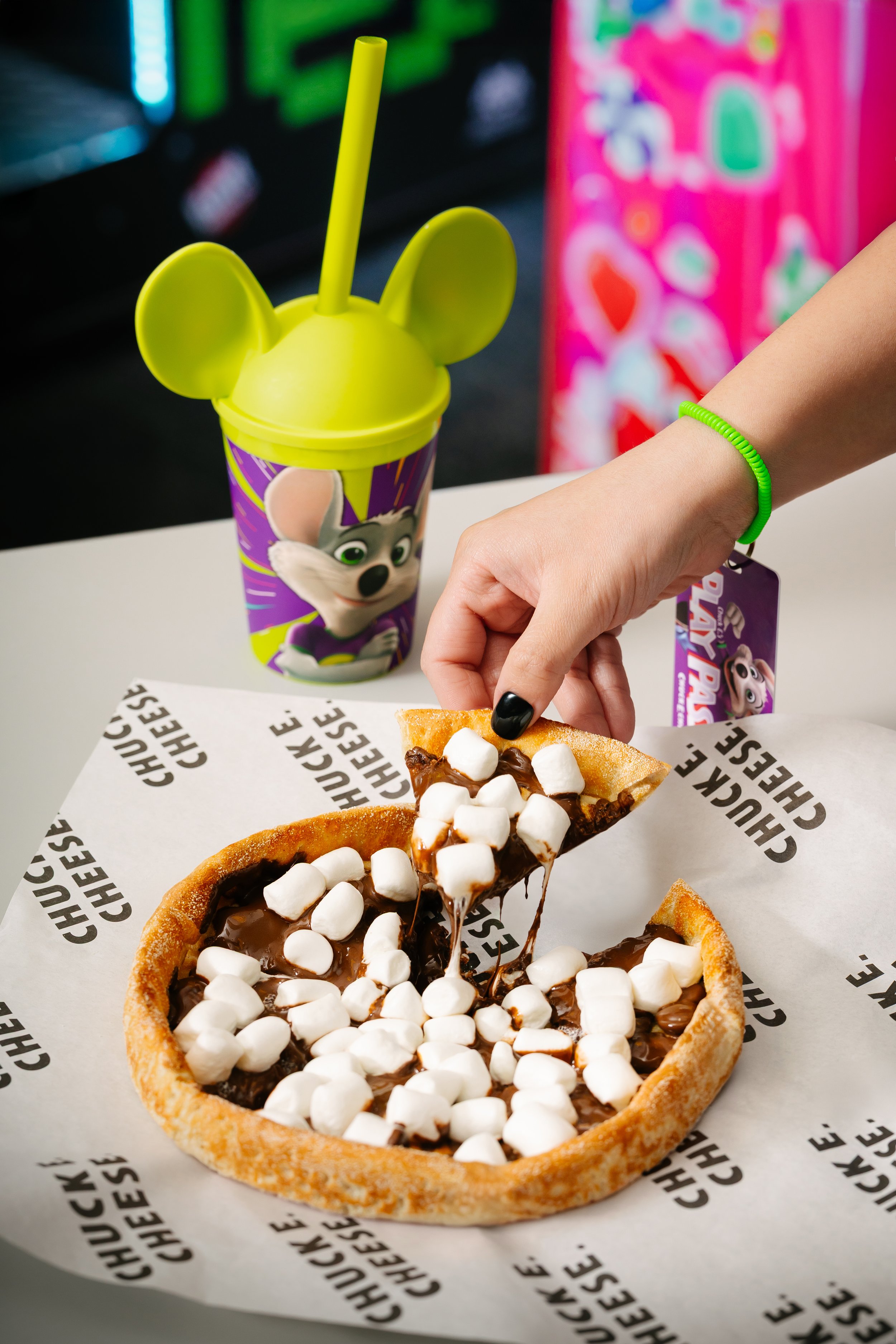 CHUCKE PIZZAS7206207.jpg