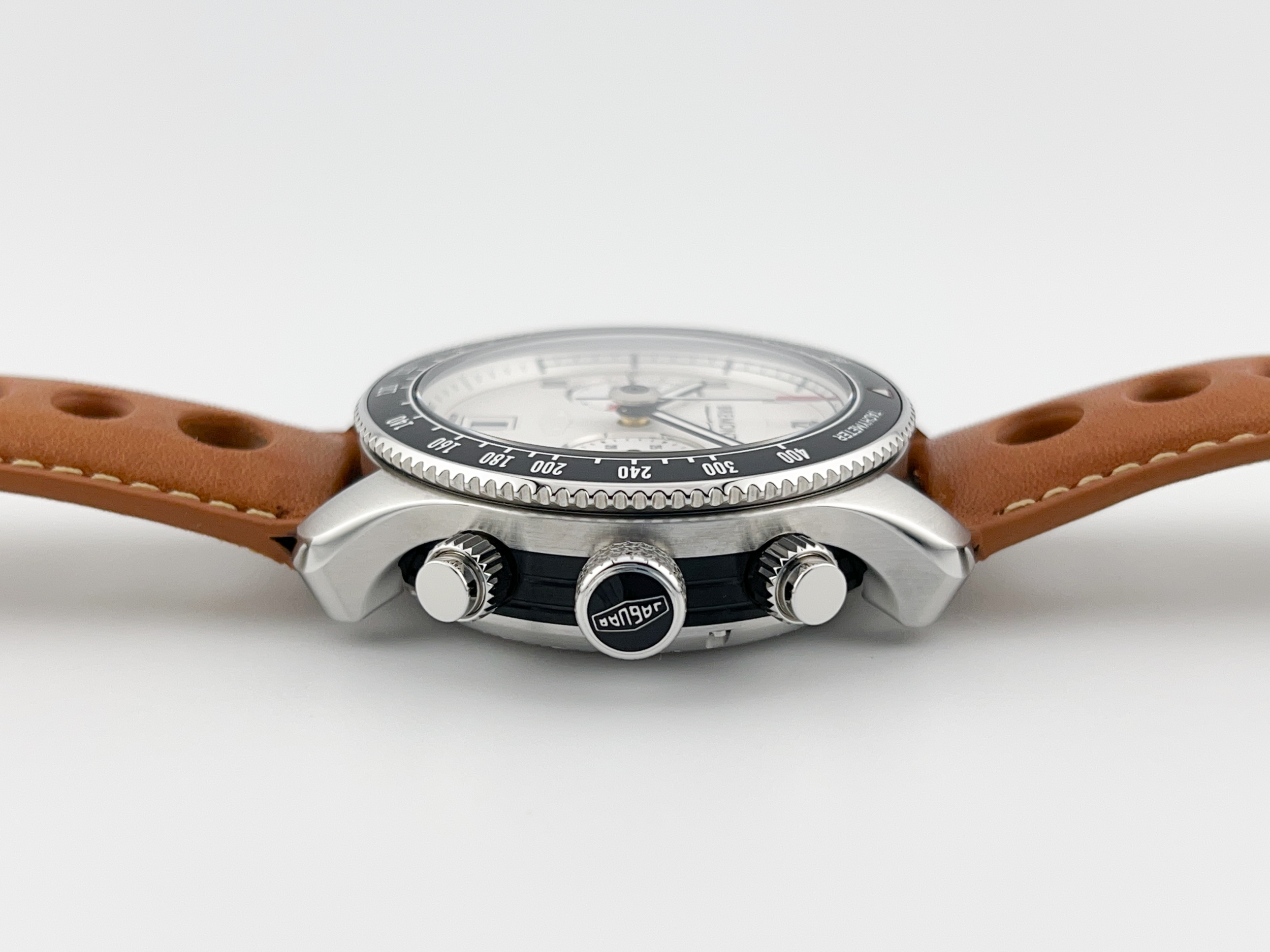 Bremont4.png