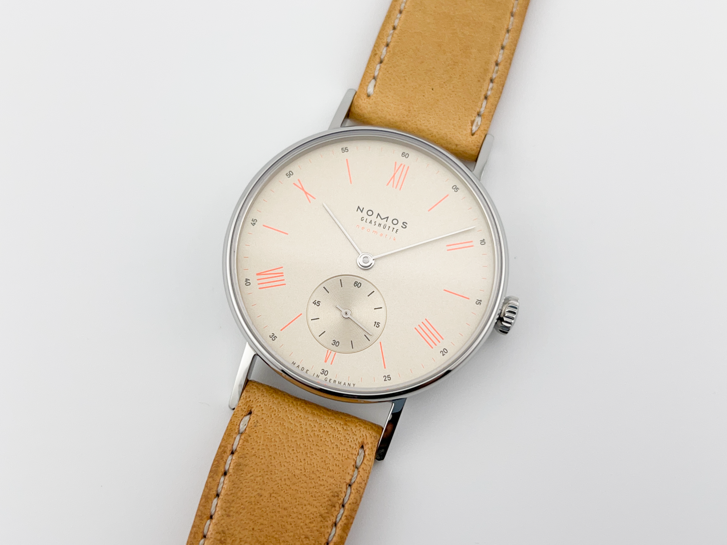 Nomos3.png