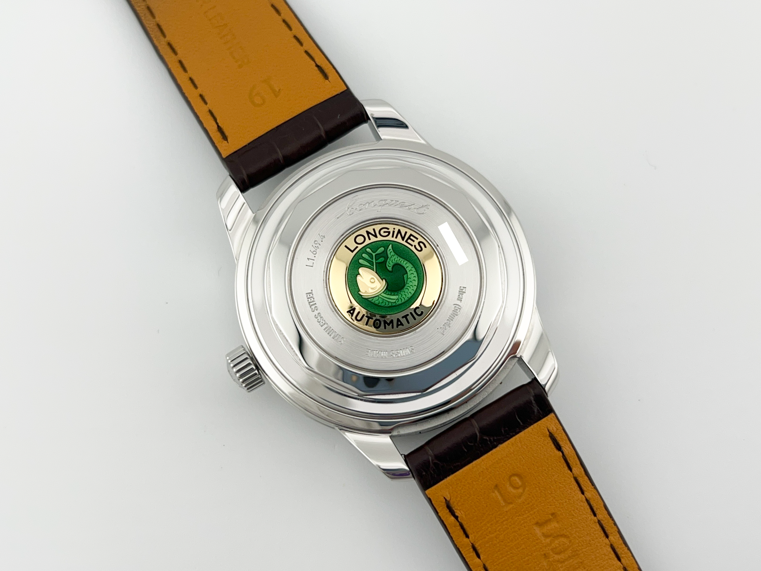 Longines6 censored.png